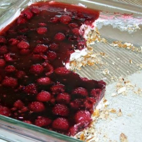 Raspberry Pretzel Salad