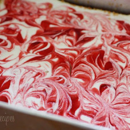 Strawberry Swirl Cheesecake