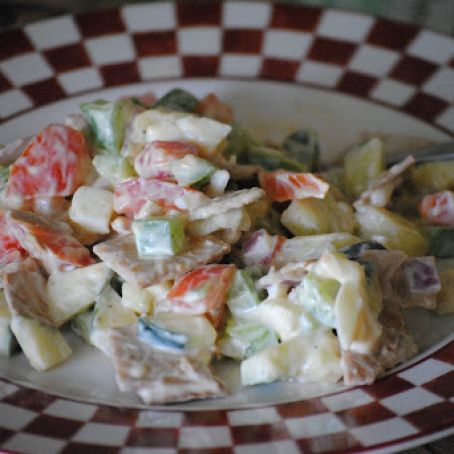 Low Carb Cracker Salad