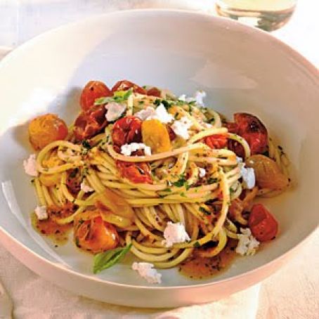Quick Roasted Cherry Tomato Sauce with Spaghetti