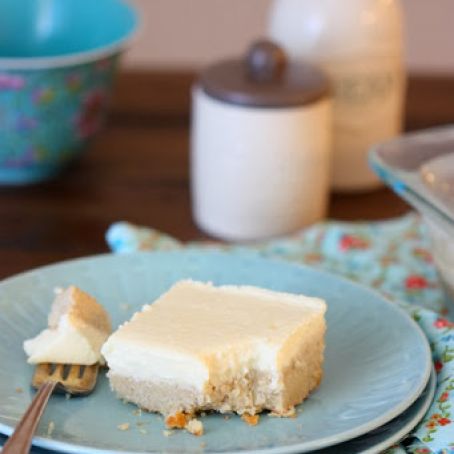 square - Lemon Cream Danish