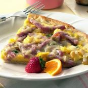 Ham and chile brunch pizza