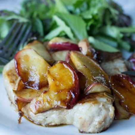 PORK CHOPS AND APPLES
