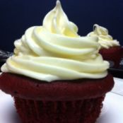 Cake mix: Easy Red Velvet Cupcakes
