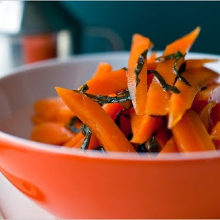MARINATED CARROTS w/FRESH MINT