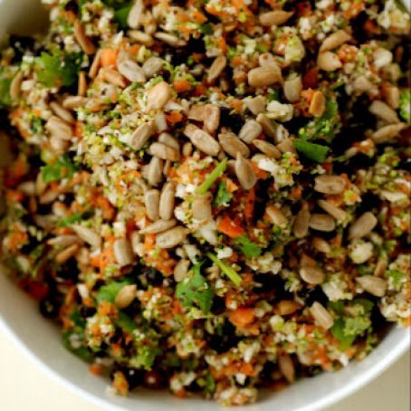 Broccoli and Cauliflower Salad (Wholefoods Detox Salad)