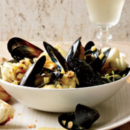 Curried Cod and Mussels
