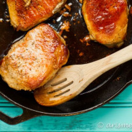 Honey Sriracha Skillet Pork Chops