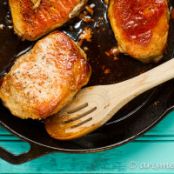 Honey Sriracha Skillet Pork Chops