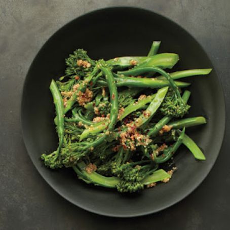 Broccolini with Spicy Sesame Vinaigrette