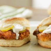 Hot Chicken Biscuits with Mama's White Gravy