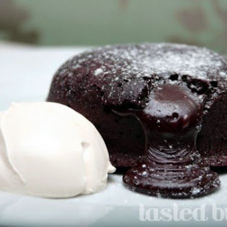 CAKE - Molten Chocolate Cake