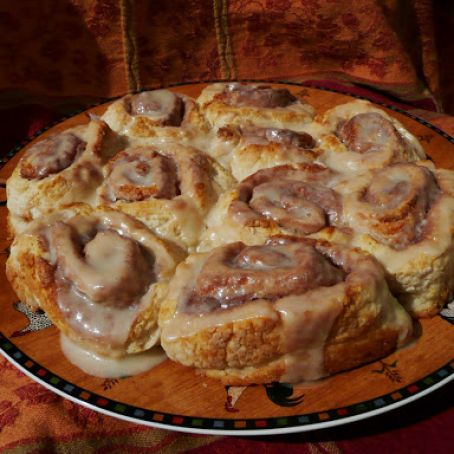 Cinnamon Roll Biscuits