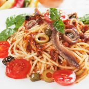 Pasta with Anchovy Ragu