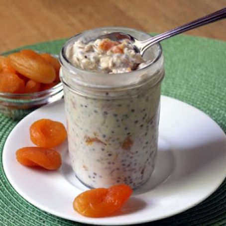 Apricot Ginger Refrigerator Oatmeal