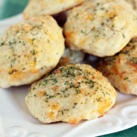 Red Lobster Cheddar Bay Biscuits