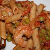 Pasta with Creamy Shrimp, Tomatoes and Peas