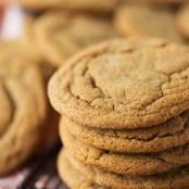 Soft and Chewy Ginger Molasses Cookies