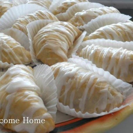 Strawberry Hand Pies