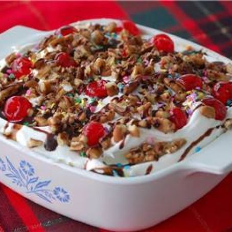 No Bake Bana Split Cake