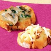 Crostini Duo of Apples and Mushrooms