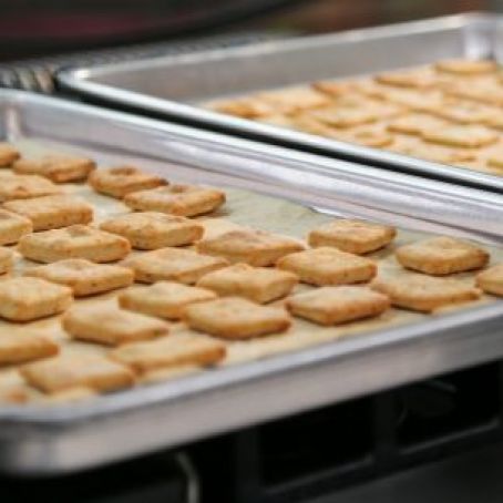 Rosemary and Pepper Crackers