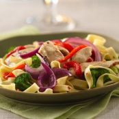 Fettuccine with Chicken and Vegetables