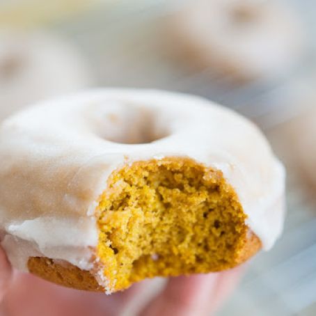 Brown Butter Pumpkin Spice Doughnuts