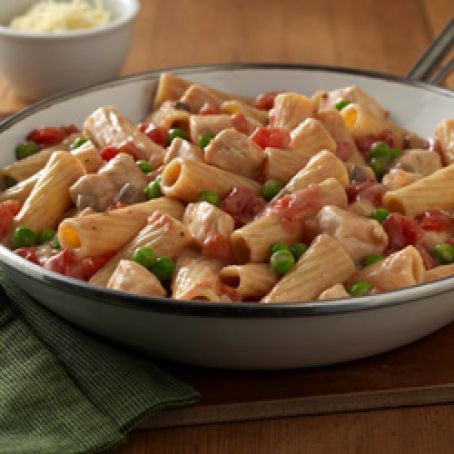 Creamy Chicken Pasta Skillet