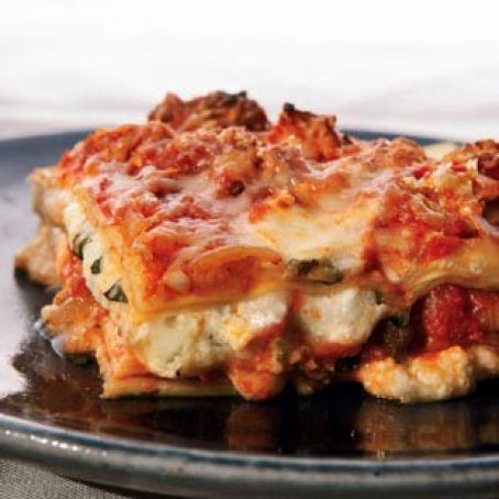 Lasagna with Turkey Sausage Bolognese