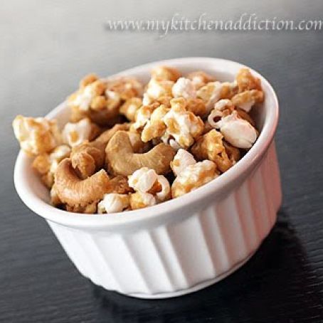 Peanut Butter Caramel Corn with Cashews