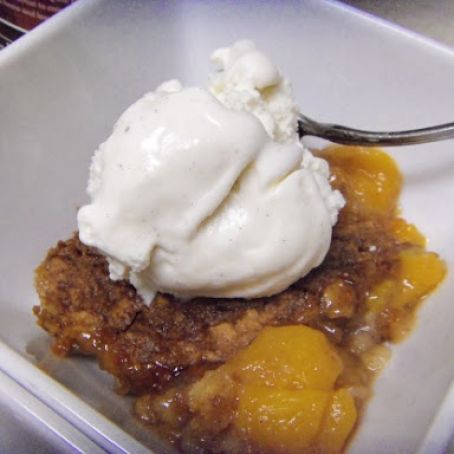 Peach Cobbler With Oatmeal Cookie Topping