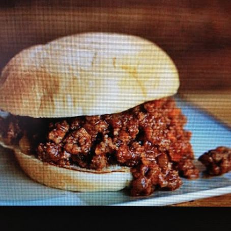 Beef: Sloppy Janes, Hungry Girl