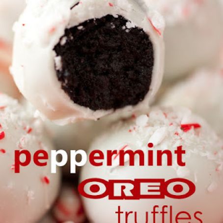 Peppermint Oreo Truffles