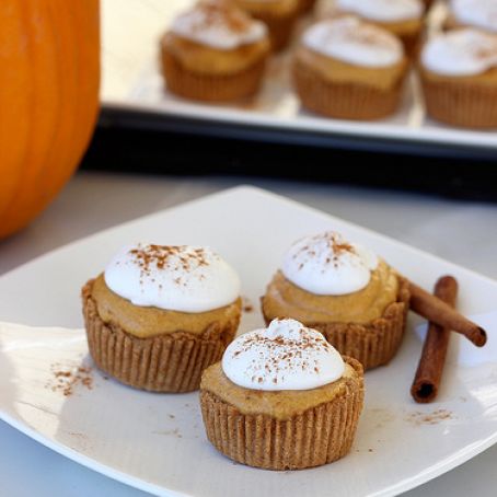 Mini Pumpkin Pie Tarts (Gluten-free, Vegan + Refined Sugar-free)