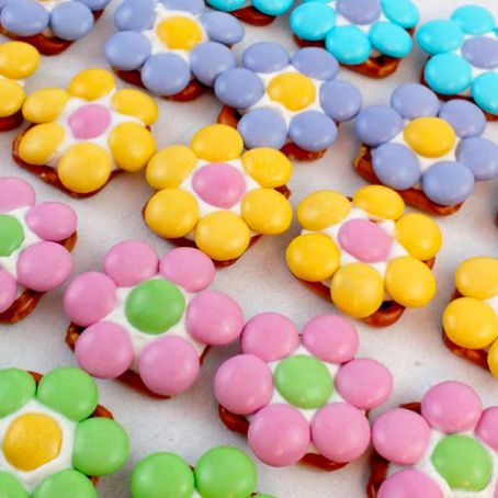 Flower Pretzel Bites
