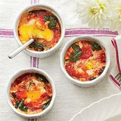 Baked Eggs with Spinach and Tomatoes