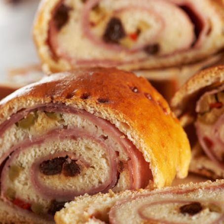 Venezuelan Ham Bread (Pan de Jamon)