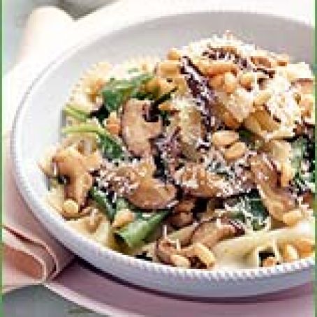 Bowties with Wild Mushrooms, Baby Spinach and Pine Nuts- Weight Watchers 8 Points