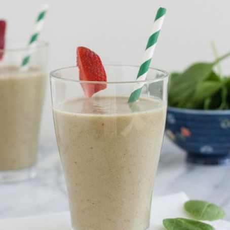 Strawberry, Banana, and Spinach Smoothie