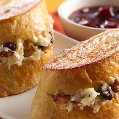 Chocolate-Cherry Stuffed French Toast