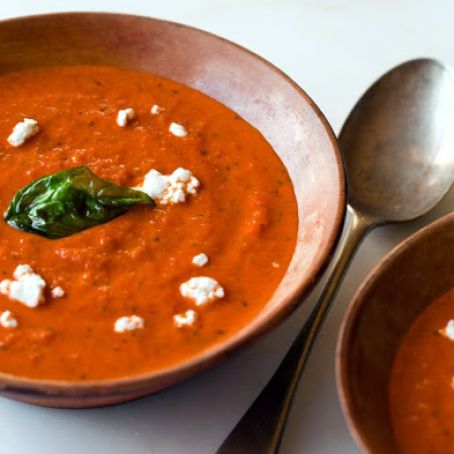 Creamy Roasted Tomato Basil Soup