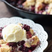 BLACKBERRY COBBLER