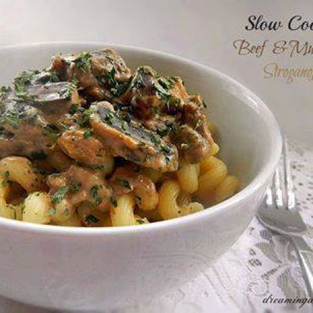 (Crockpot) Beef & Mushroom Stroganoff