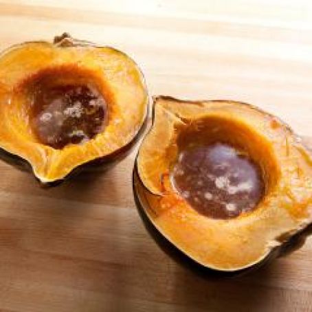 Baked Autumn Acorn Squash
