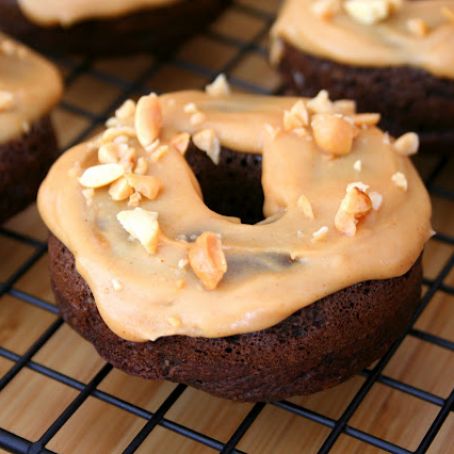 HCG Diet (P3/4) Almond Flour Chocolate Peanut Butter Donuts