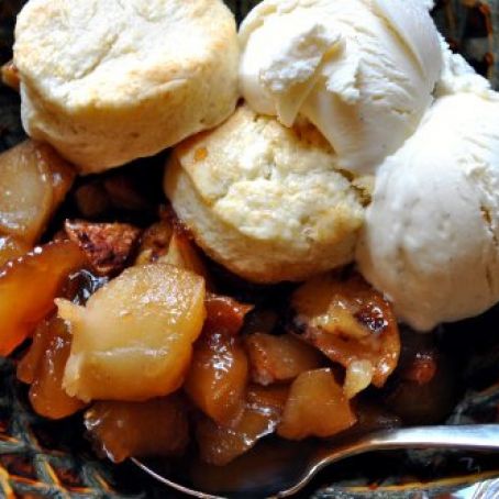 Skillet Apple Cobbler | Full Fork Ahead