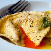 Oozy Egg Ravioli (Jamie Oliver)