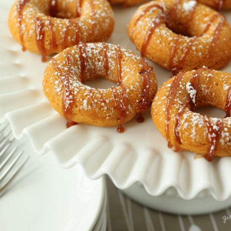 TWO-INGREDIENT PUMPKIN DONUTS