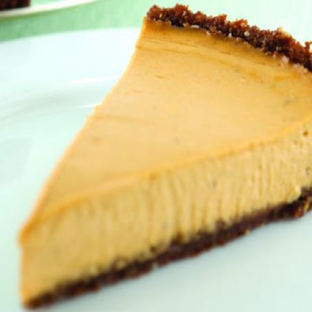 Vegan Pumpkin Cheesecake with a Gingersnap Crust